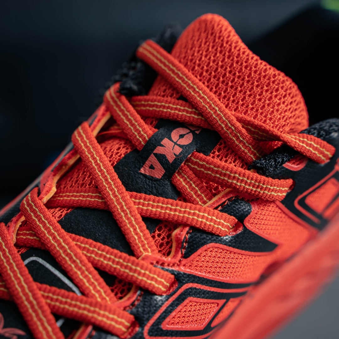 HOKA  ONE ONE SPEEDGOAT 2