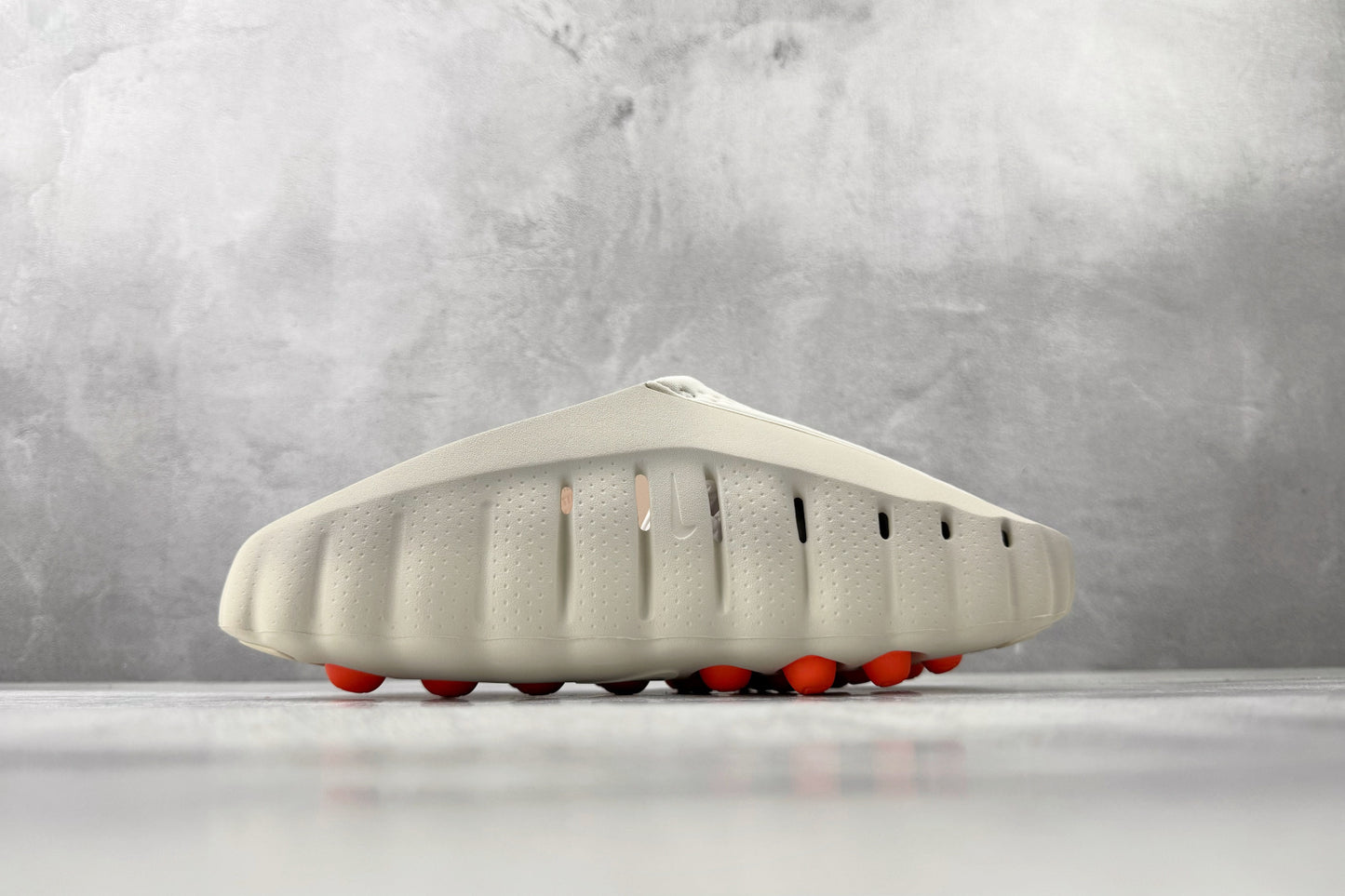 Nike Mind 001 Mule "Light Bone"