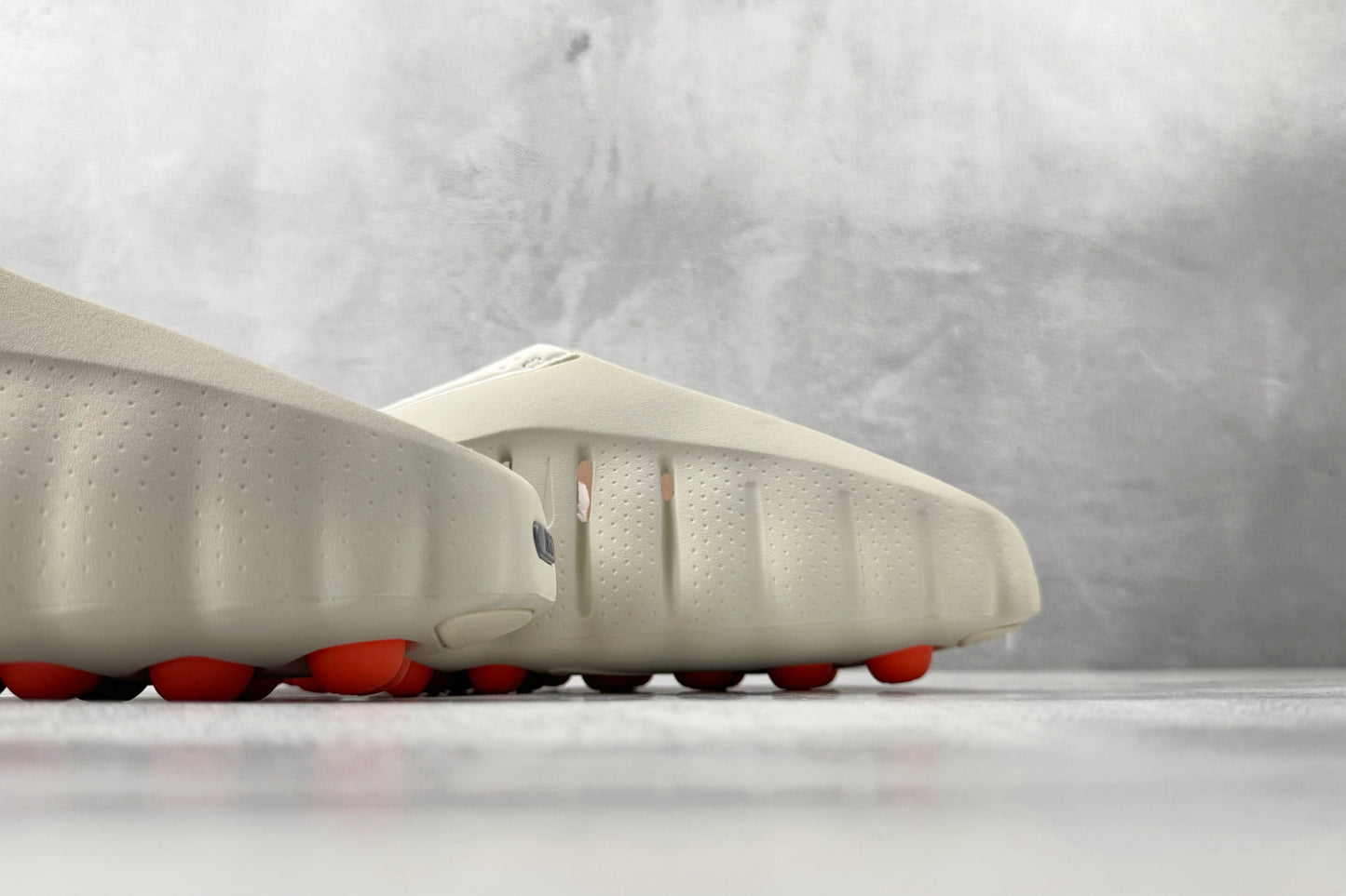 Nike Mind 001 Mule "Light Bone"
