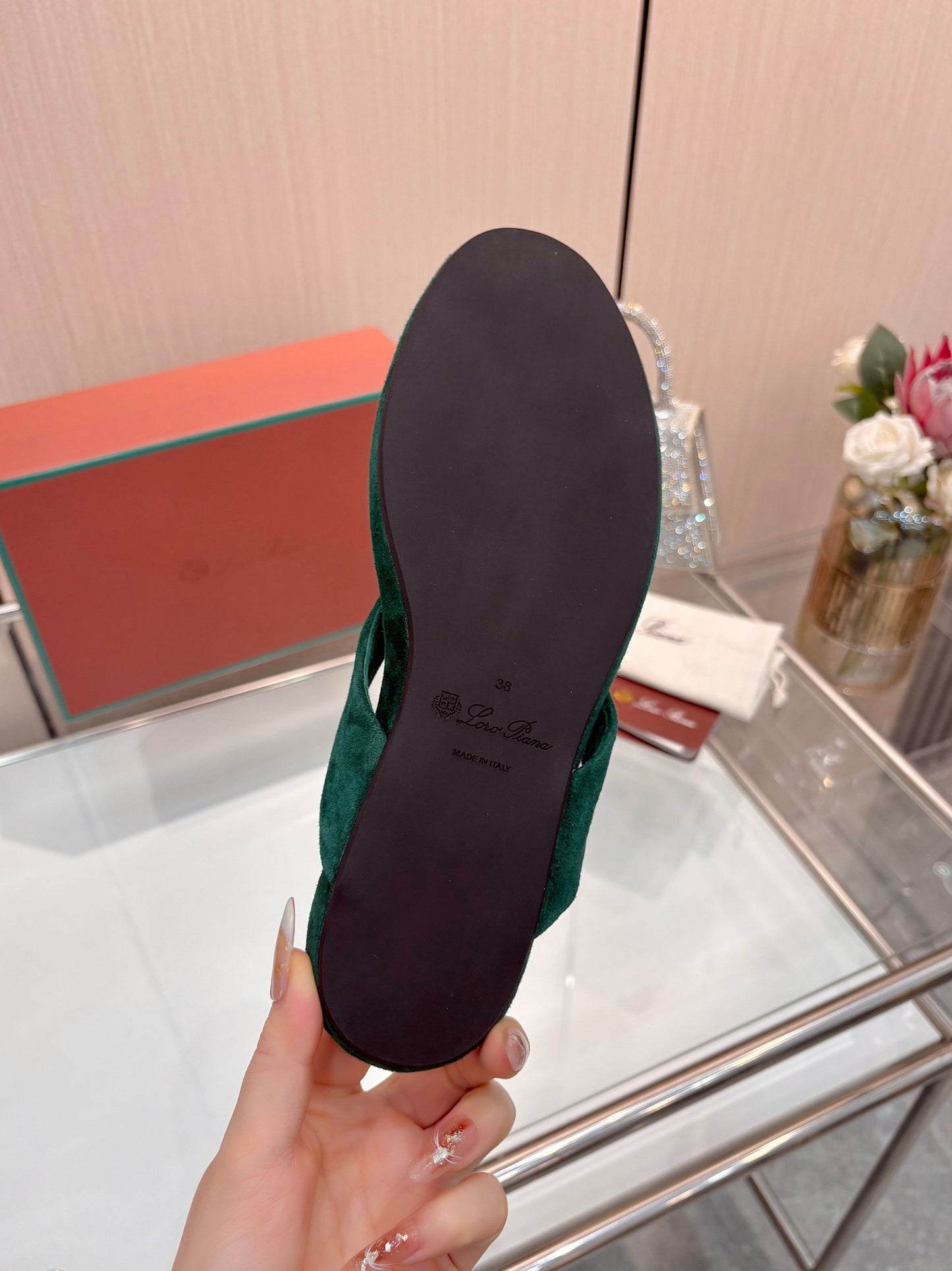 Emerald Green Suede Old Money Style Flat Flip Flops Women Luxury Thong Sandals